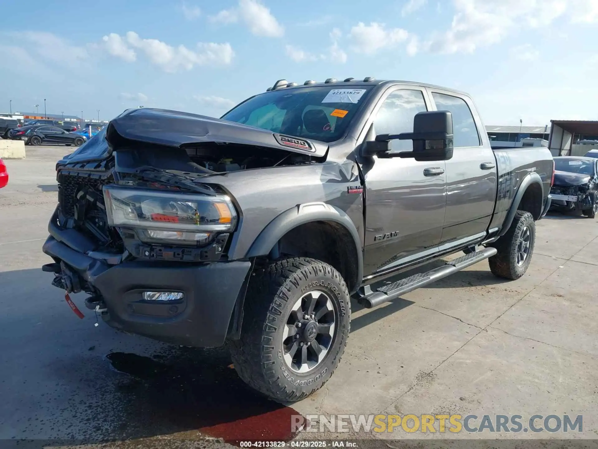 2 Photograph of a damaged car 3C6TR5EJ4NG249641 RAM 2500 2022