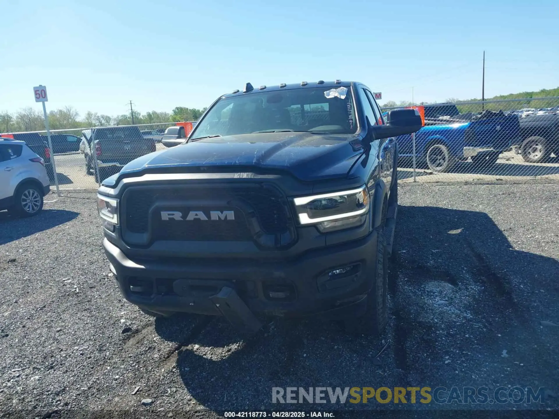12 Photograph of a damaged car 3C6TR5EJ7NG326339 RAM 2500 2022