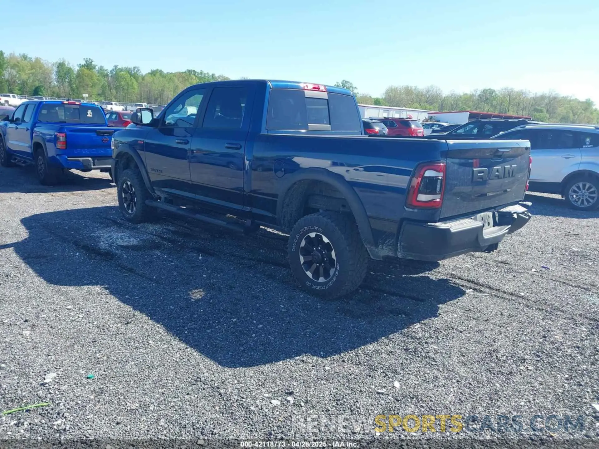 3 Photograph of a damaged car 3C6TR5EJ7NG326339 RAM 2500 2022