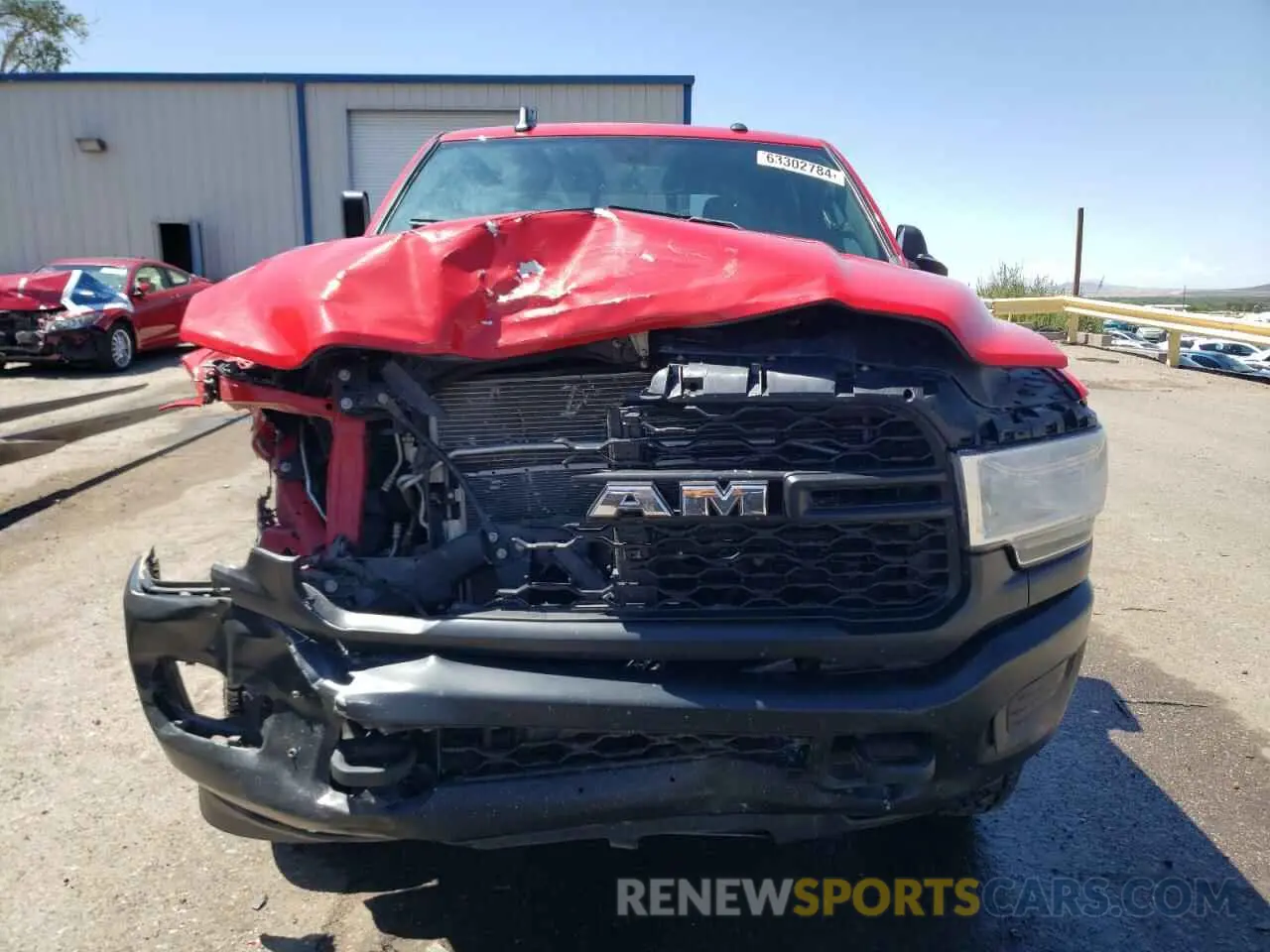 5 Photograph of a damaged car 3C6UR5CJ2NG305552 RAM 2500 2022
