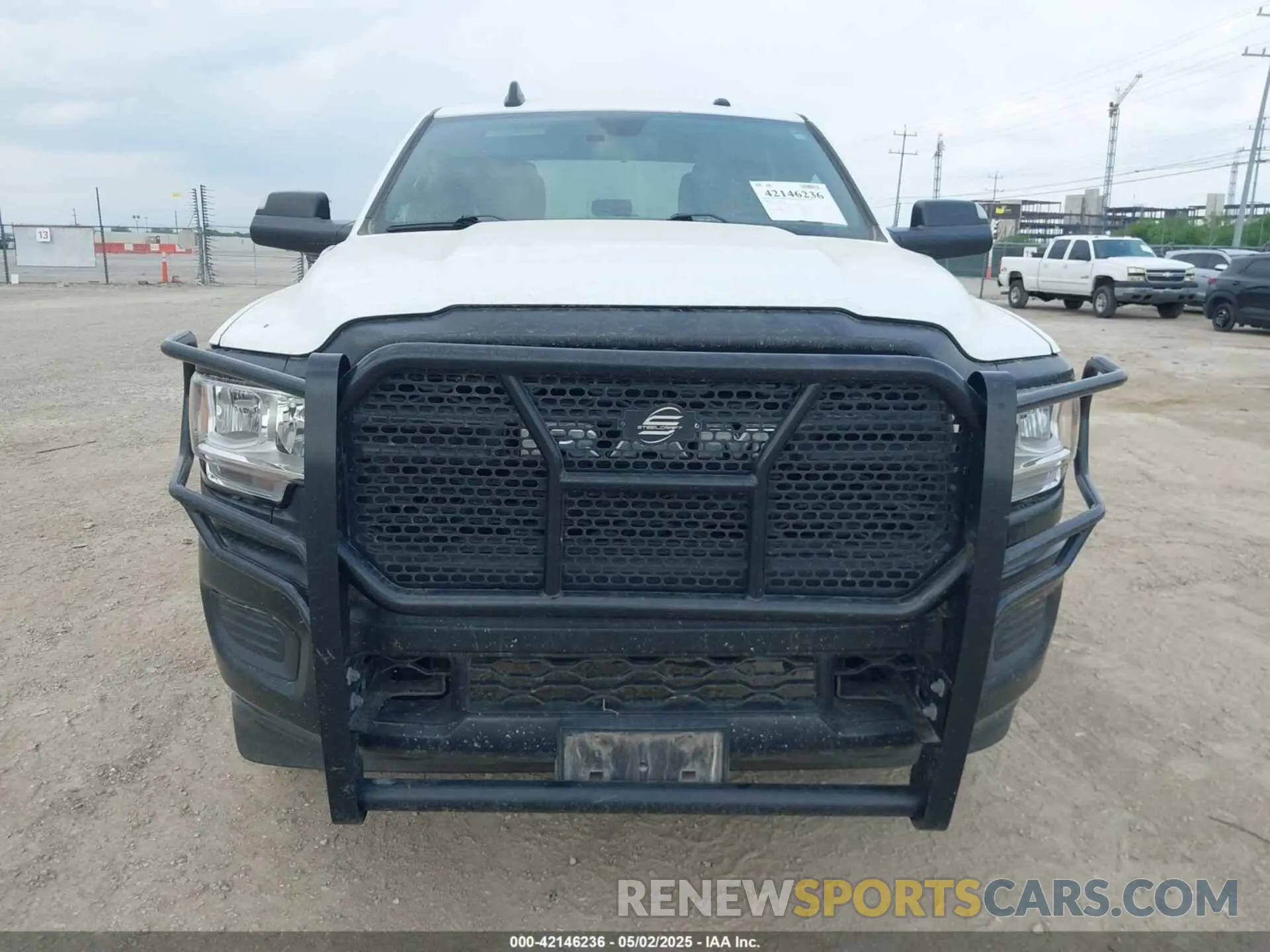 12 Photograph of a damaged car 3C6UR5CJ6NG130982 RAM 2500 2022