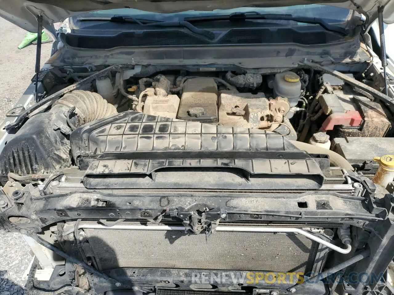 12 Photograph of a damaged car 3C6UR5CL5NG139495 RAM 2500 2022