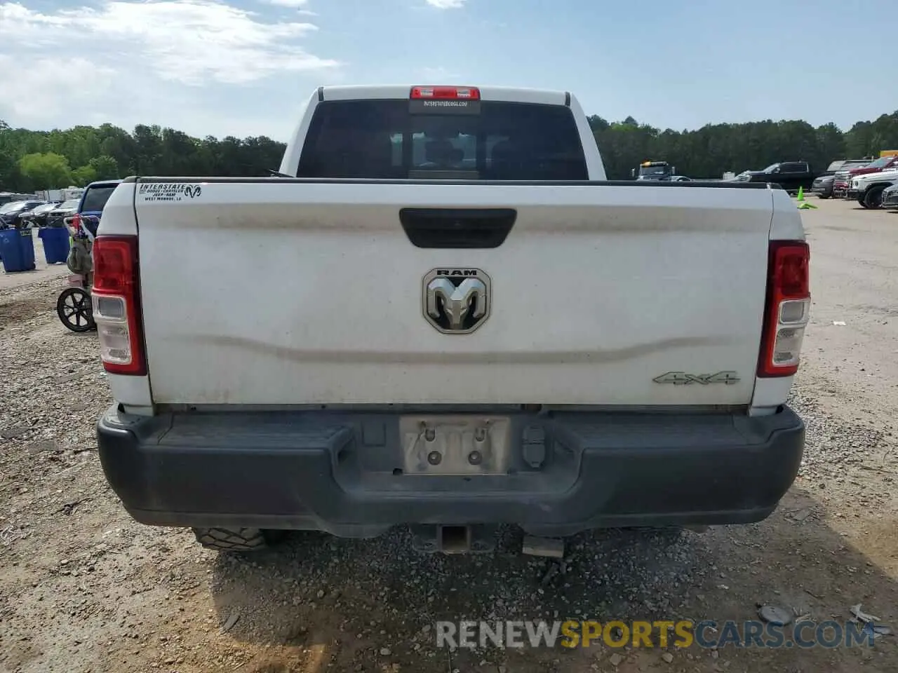 6 Photograph of a damaged car 3C6UR5CL5NG139495 RAM 2500 2022
