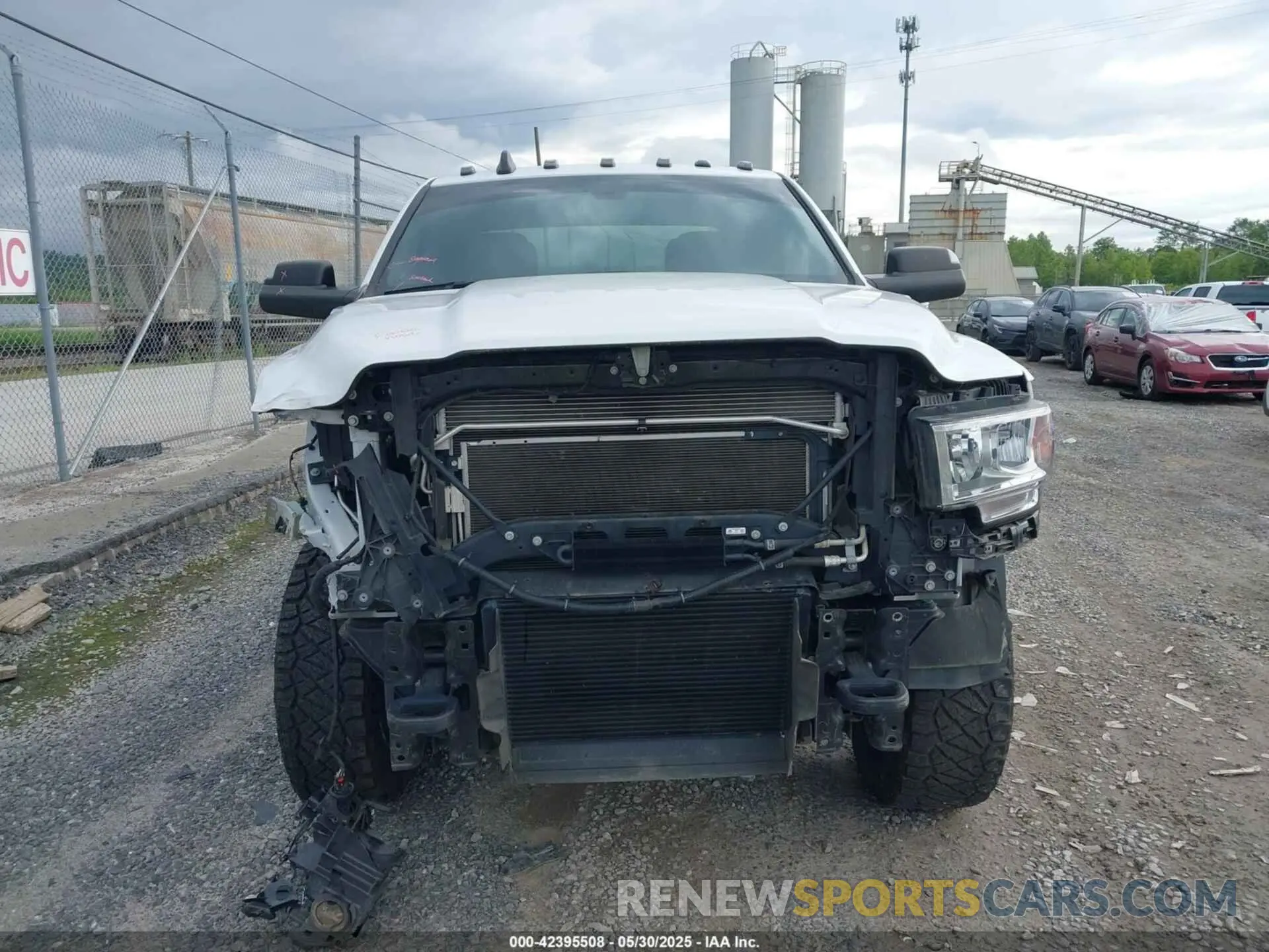13 Photograph of a damaged car 3C6UR5CL9NG126846 RAM 2500 2022