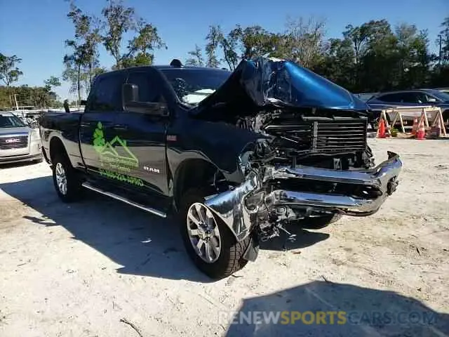 10 Photograph of a damaged car 3C6UR5DJ3NG170399 RAM 2500 2022