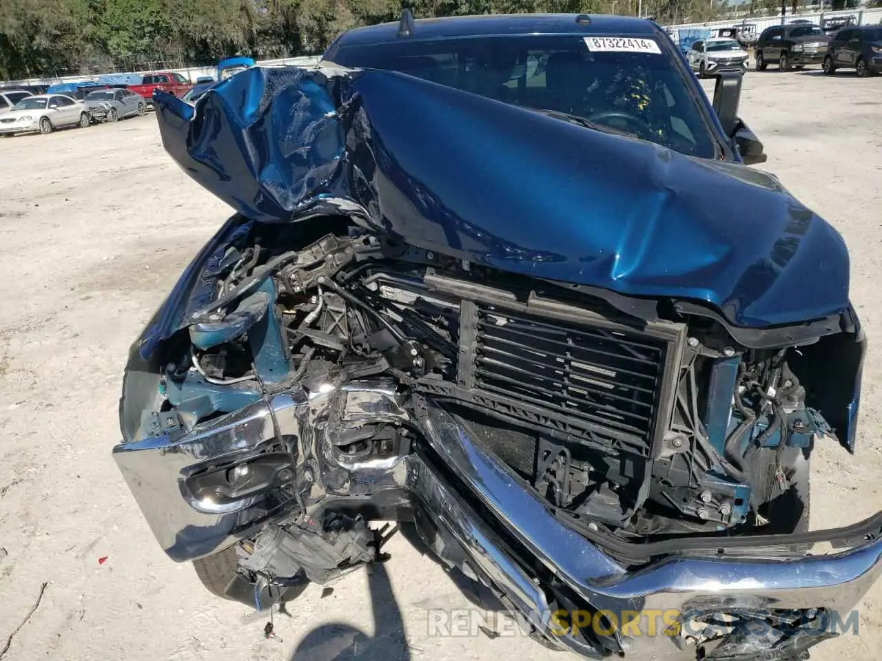 13 Photograph of a damaged car 3C6UR5DJ3NG170399 RAM 2500 2022