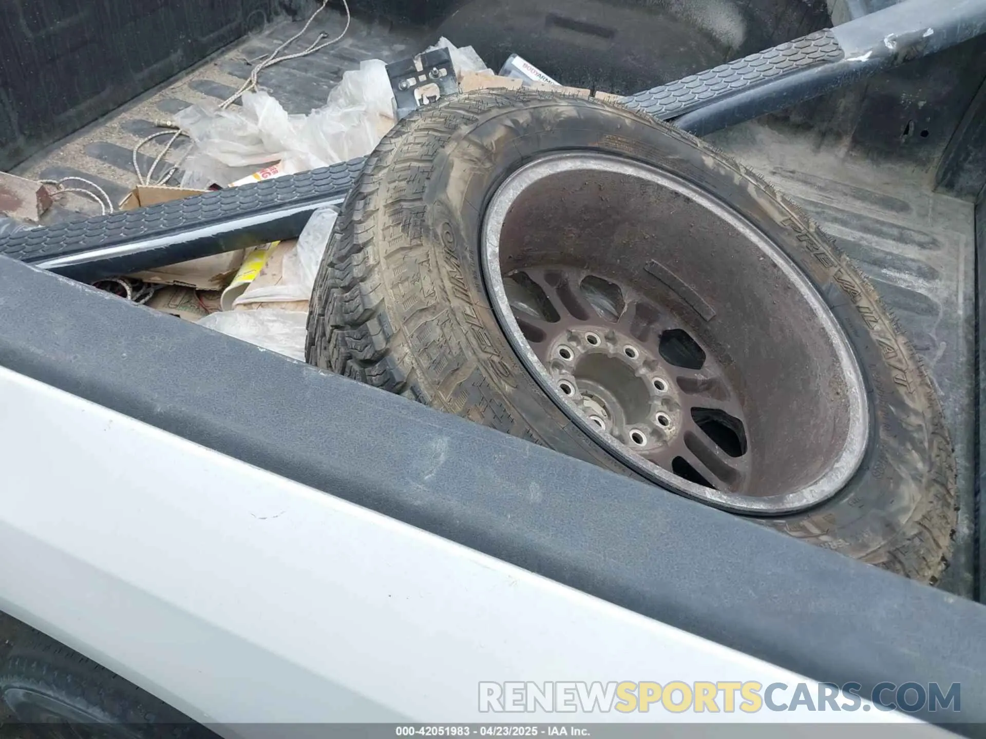 12 Photograph of a damaged car 3C6UR5DL1NG157135 RAM 2500 2022