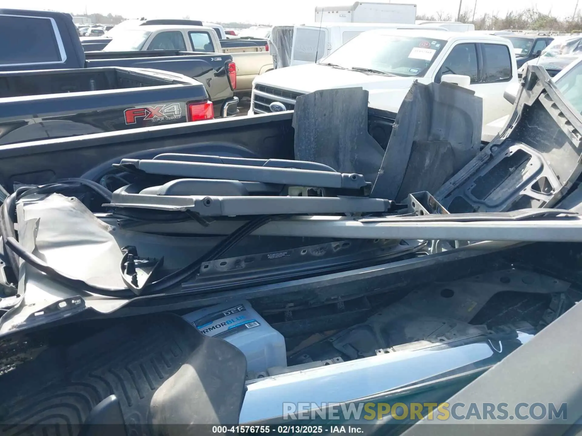 12 Photograph of a damaged car 3C6UR5DL3NG253493 RAM 2500 2022