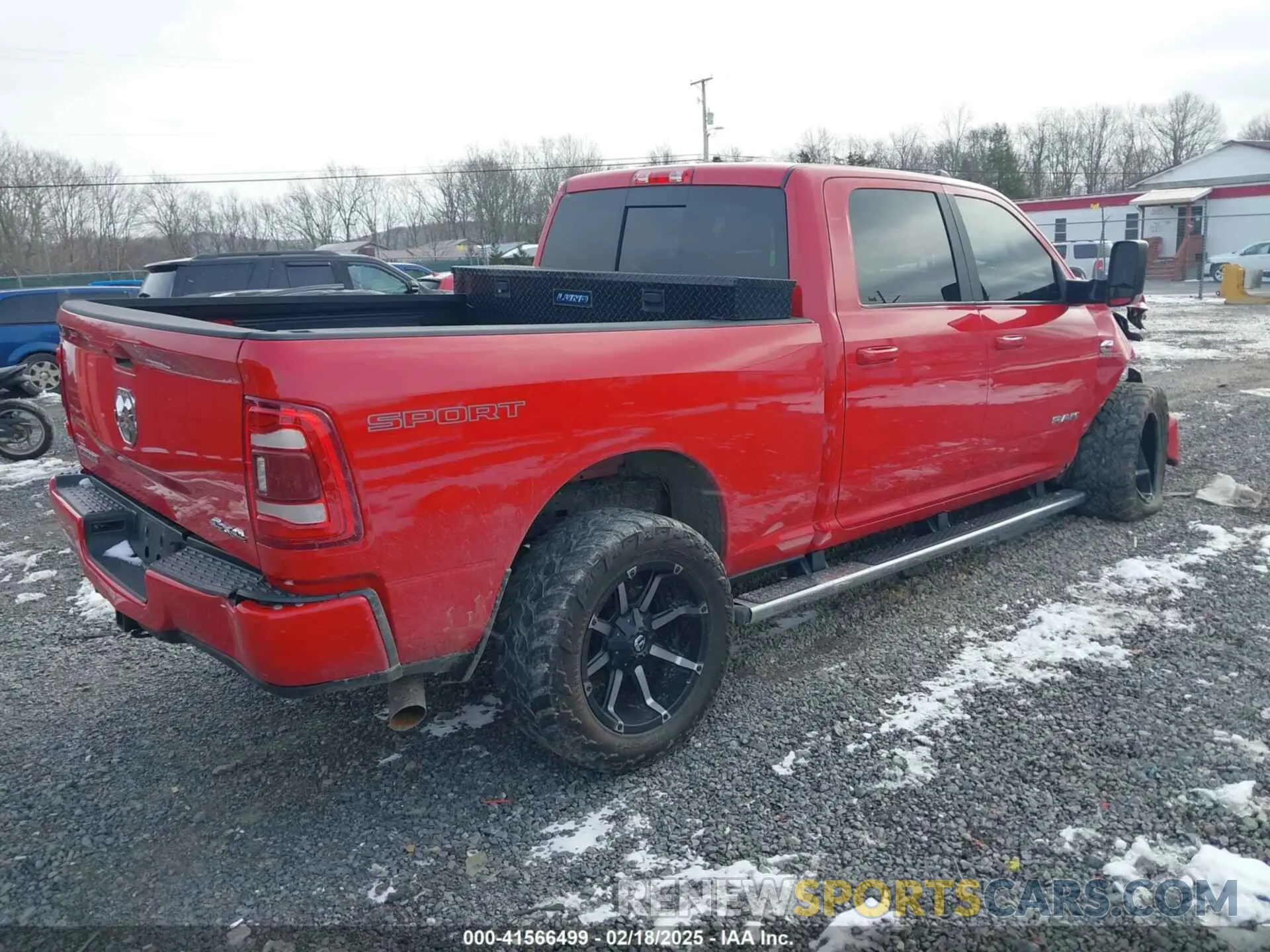 4 Photograph of a damaged car 3C6UR5DL9NG129695 RAM 2500 2022
