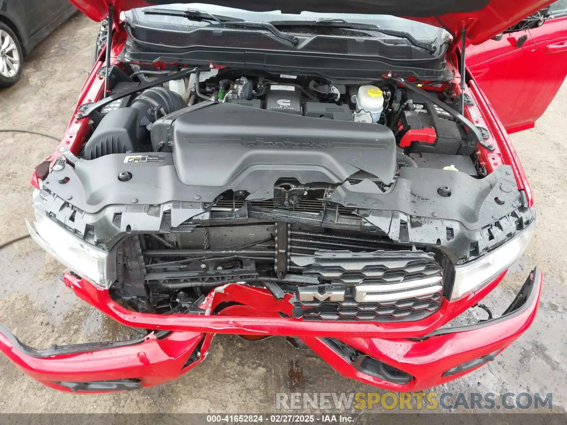10 Photograph of a damaged car 3C6UR5DLXNG149728 RAM 2500 2022