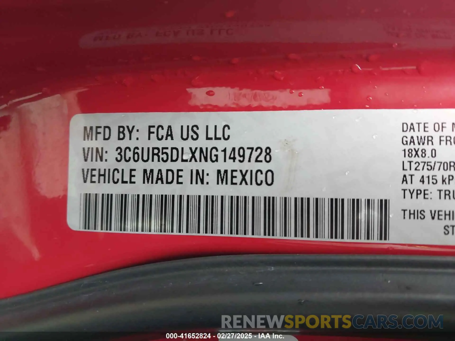 9 Photograph of a damaged car 3C6UR5DLXNG149728 RAM 2500 2022