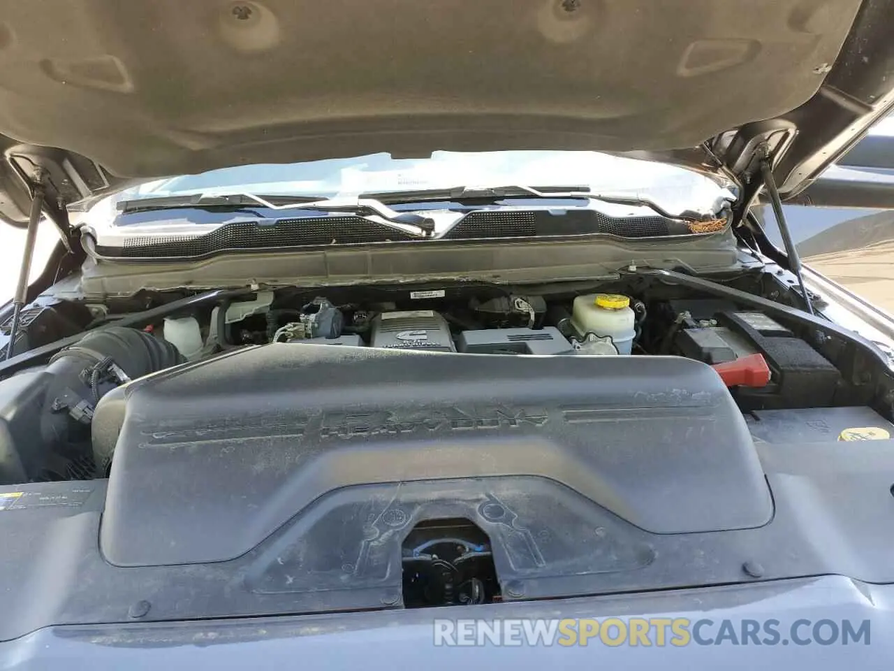 11 Photograph of a damaged car 3C6UR5DLXNG373551 RAM 2500 2022