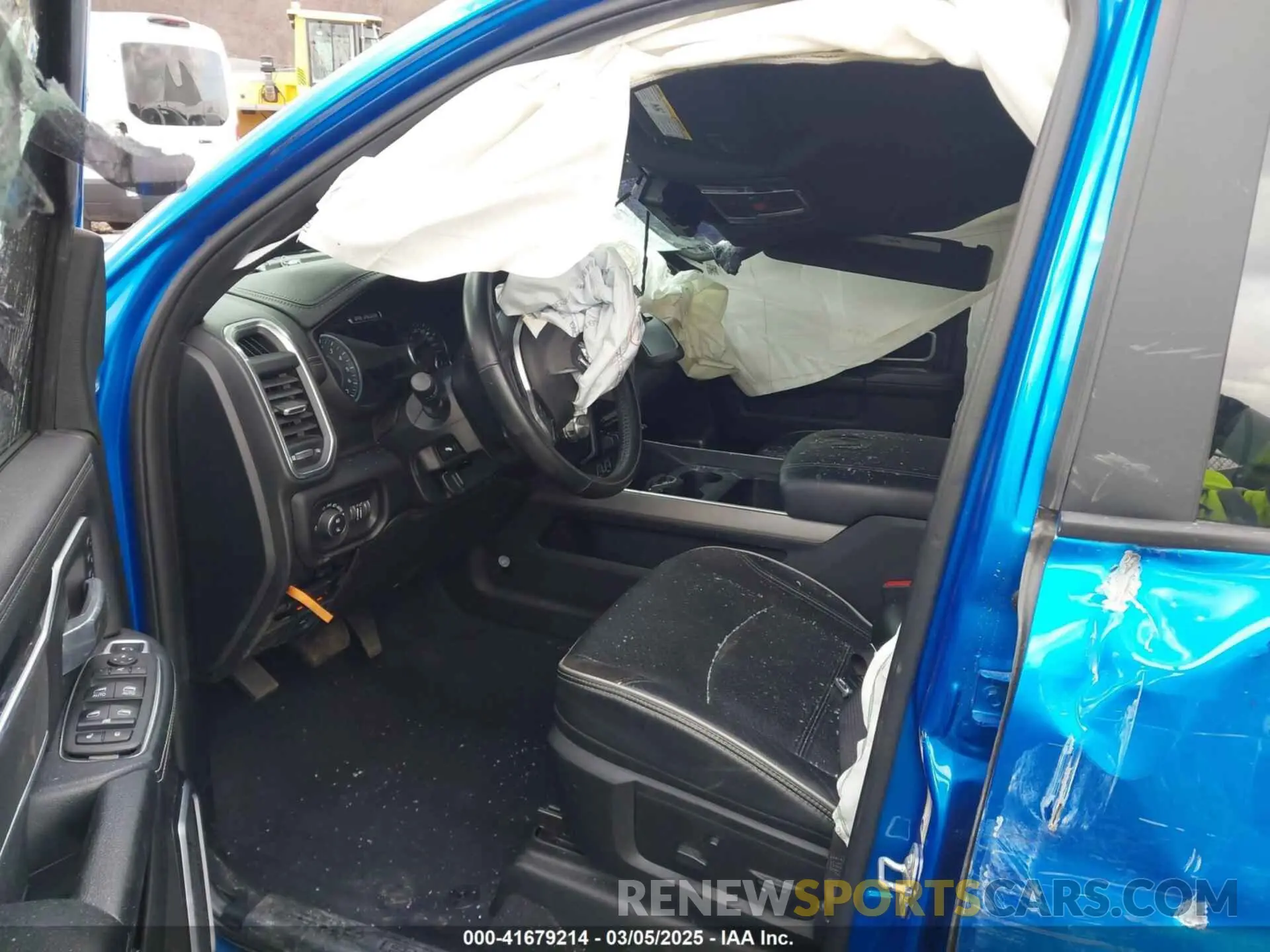3 Photograph of a damaged car 3C6UR5FJ7NG159600 RAM 2500 2022