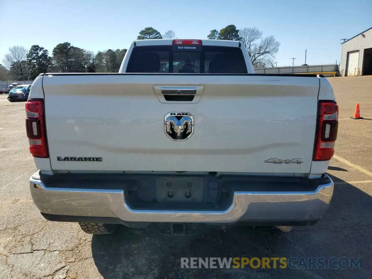6 Photograph of a damaged car 3C6UR5FJ8NG357845 RAM 2500 2022