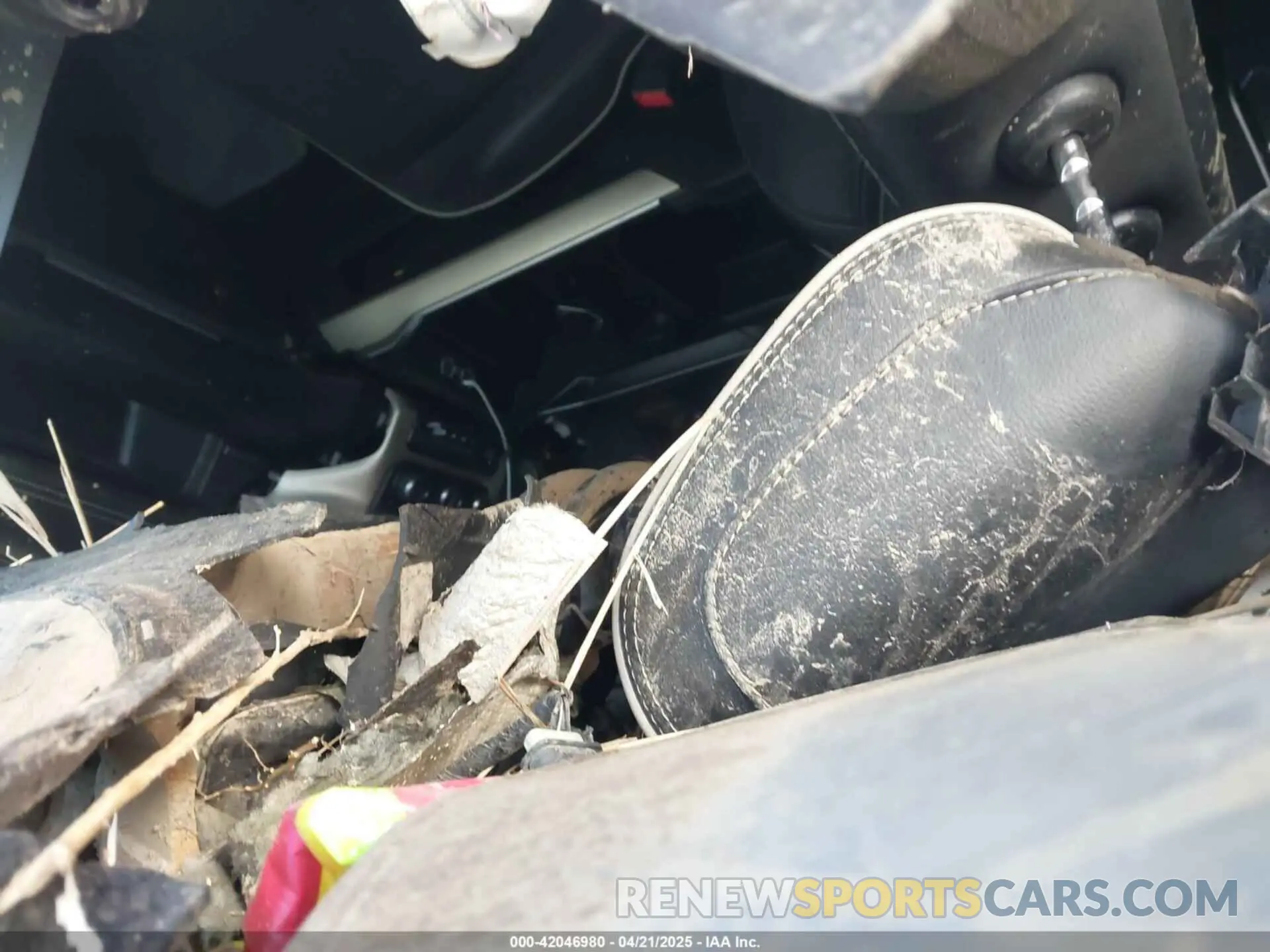 5 Photograph of a damaged car 3C6UR5FL1NG253134 RAM 2500 2022
