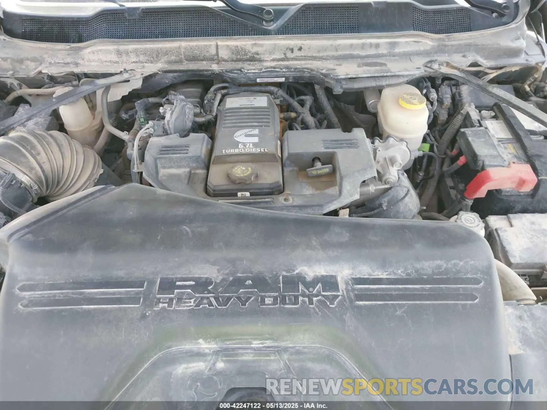 10 Photograph of a damaged car 3C6UR5FL1NG372673 RAM 2500 2022