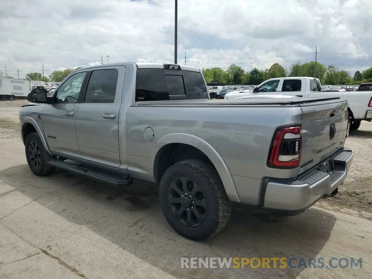 2 Photograph of a damaged car 3C6UR5FL6NG261617 RAM 2500 2022