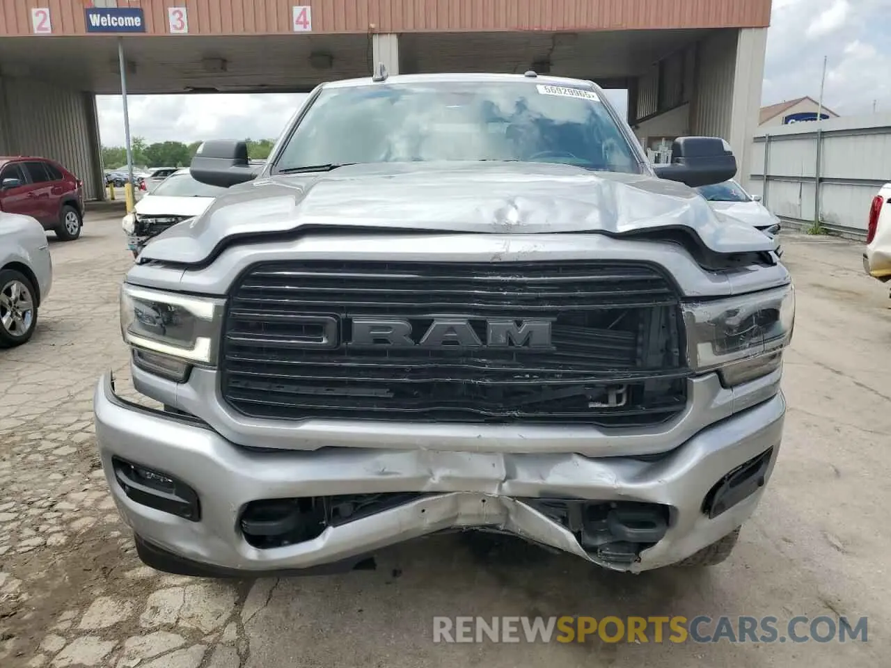 5 Photograph of a damaged car 3C6UR5FL6NG261617 RAM 2500 2022