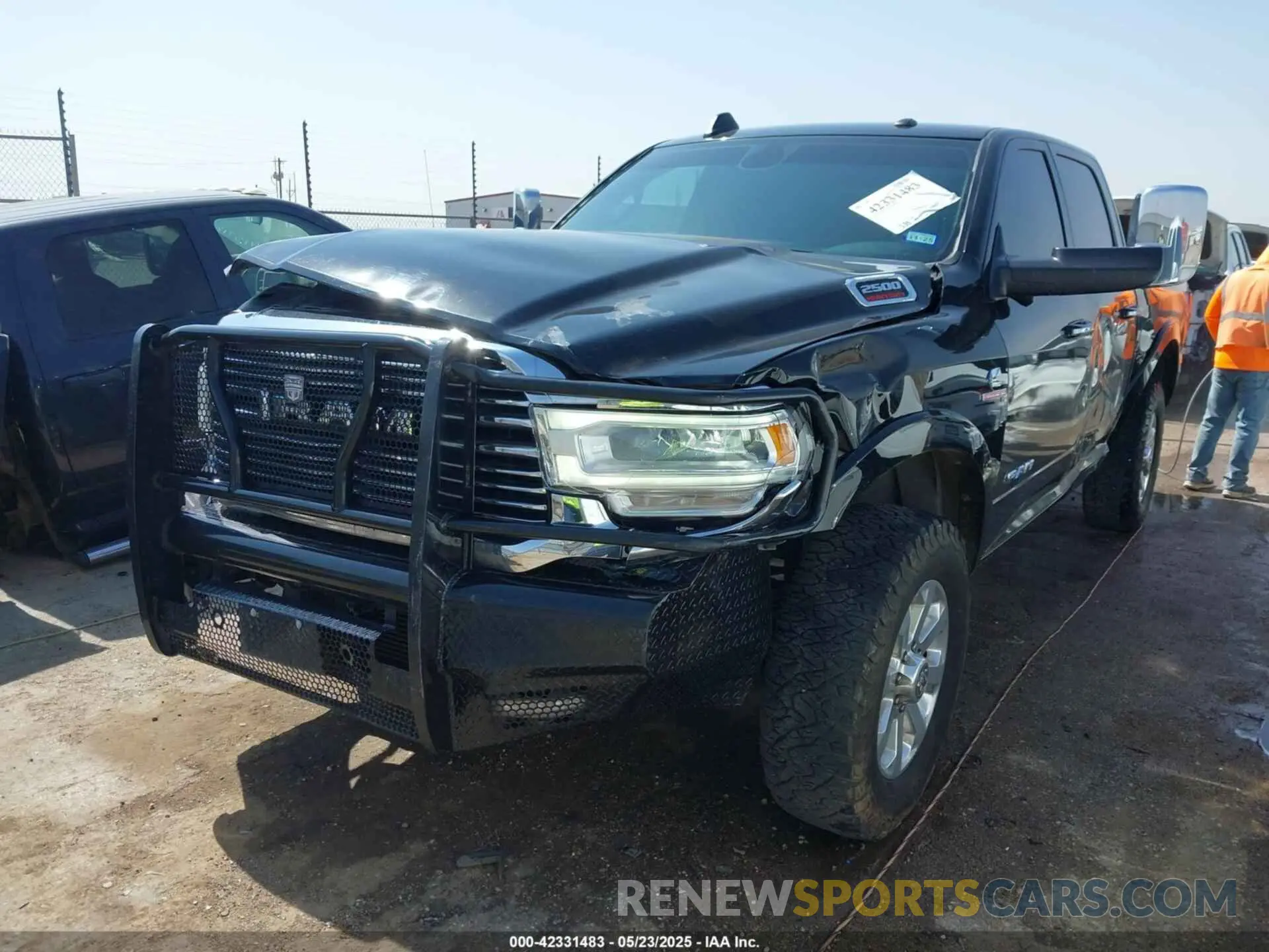 6 Photograph of a damaged car 3C6UR5FL6NG361636 RAM 2500 2022