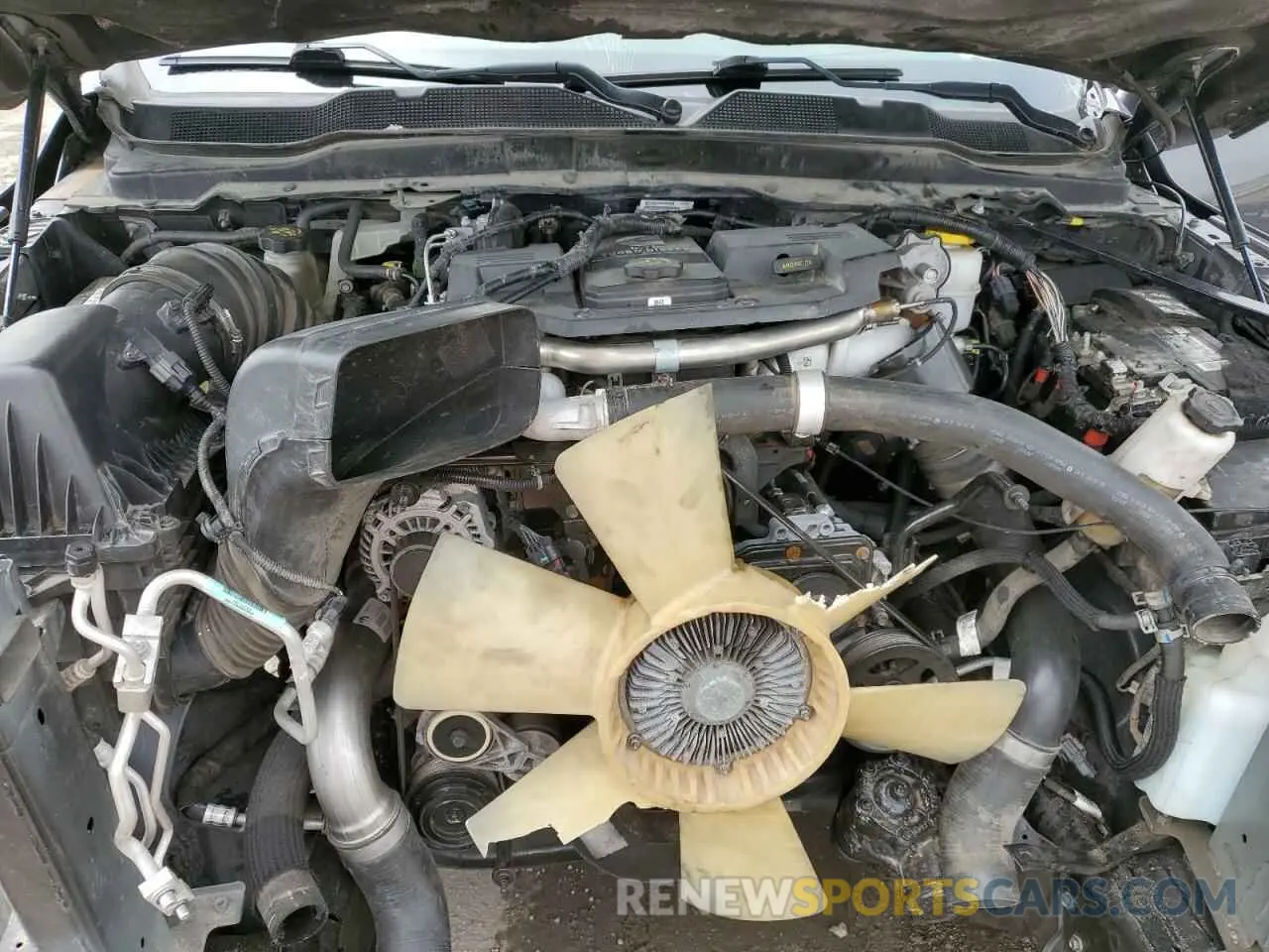 11 Photograph of a damaged car 3C6UR5FL7NG282931 RAM 2500 2022