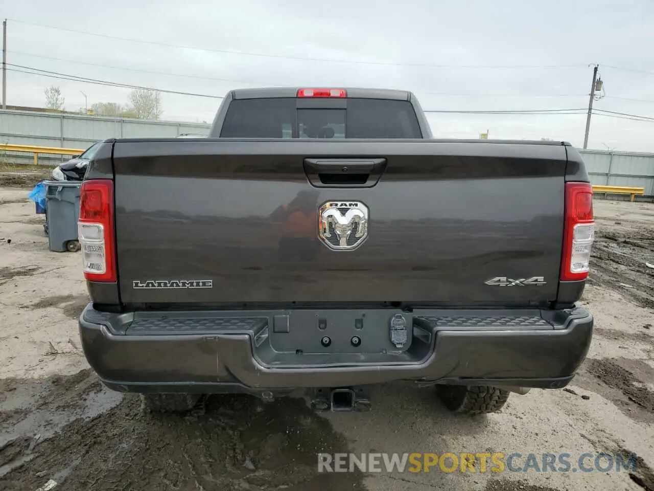 6 Photograph of a damaged car 3C6UR5FL7NG282931 RAM 2500 2022