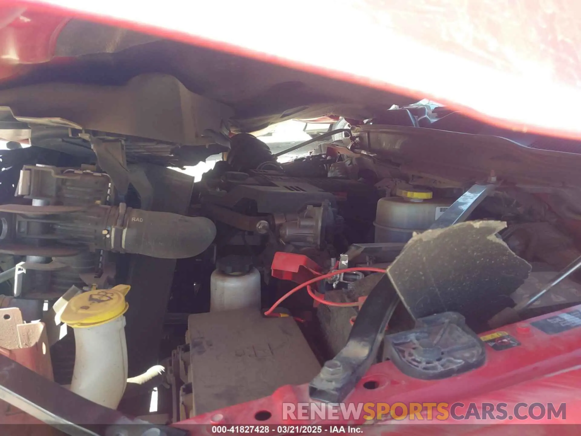 10 Photograph of a damaged car 3C6UR5FL7NG327138 RAM 2500 2022