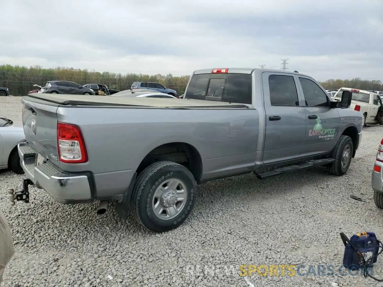 3 Photograph of a damaged car 3C6UR5HJ1NG361944 RAM 2500 2022