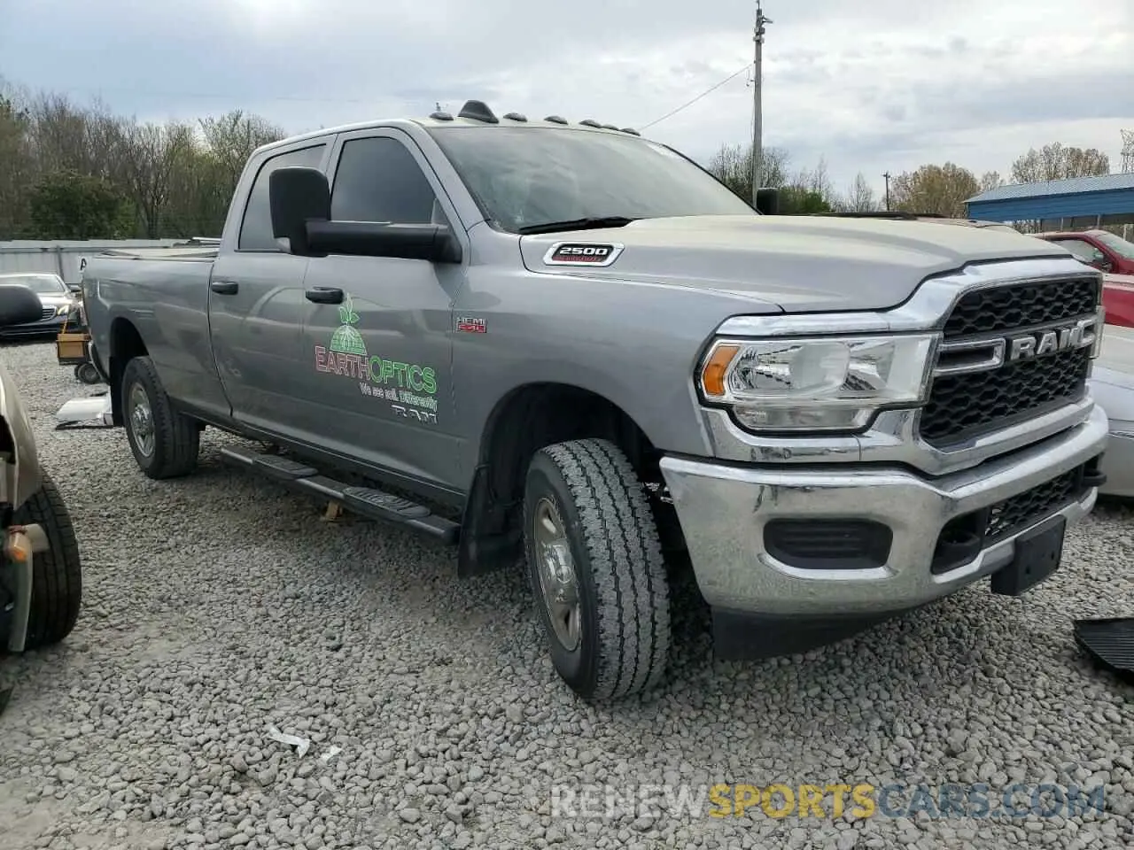 4 Photograph of a damaged car 3C6UR5HJ1NG361944 RAM 2500 2022
