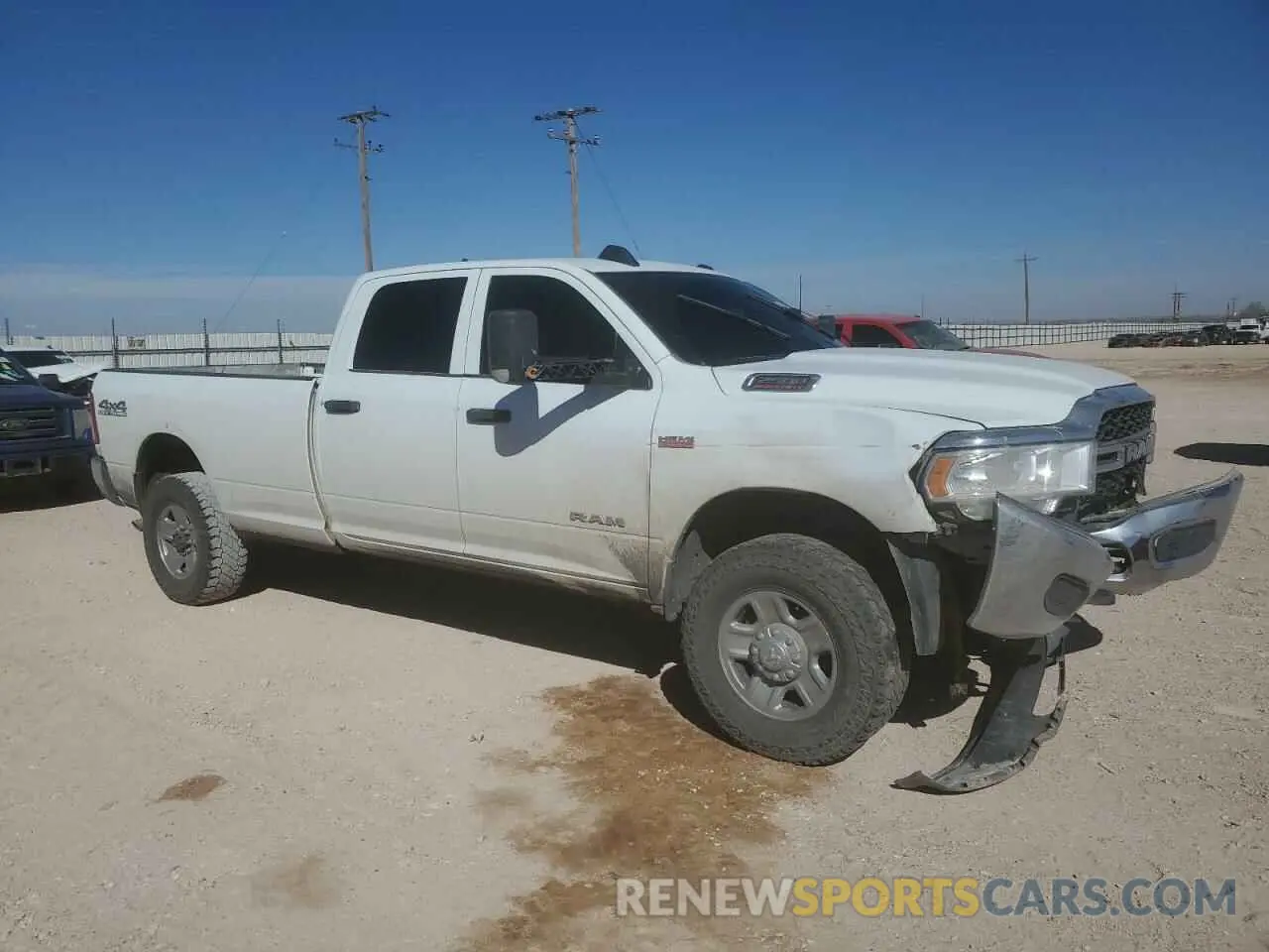 4 Photograph of a damaged car 3C6UR5HJ2NG366442 RAM 2500 2022