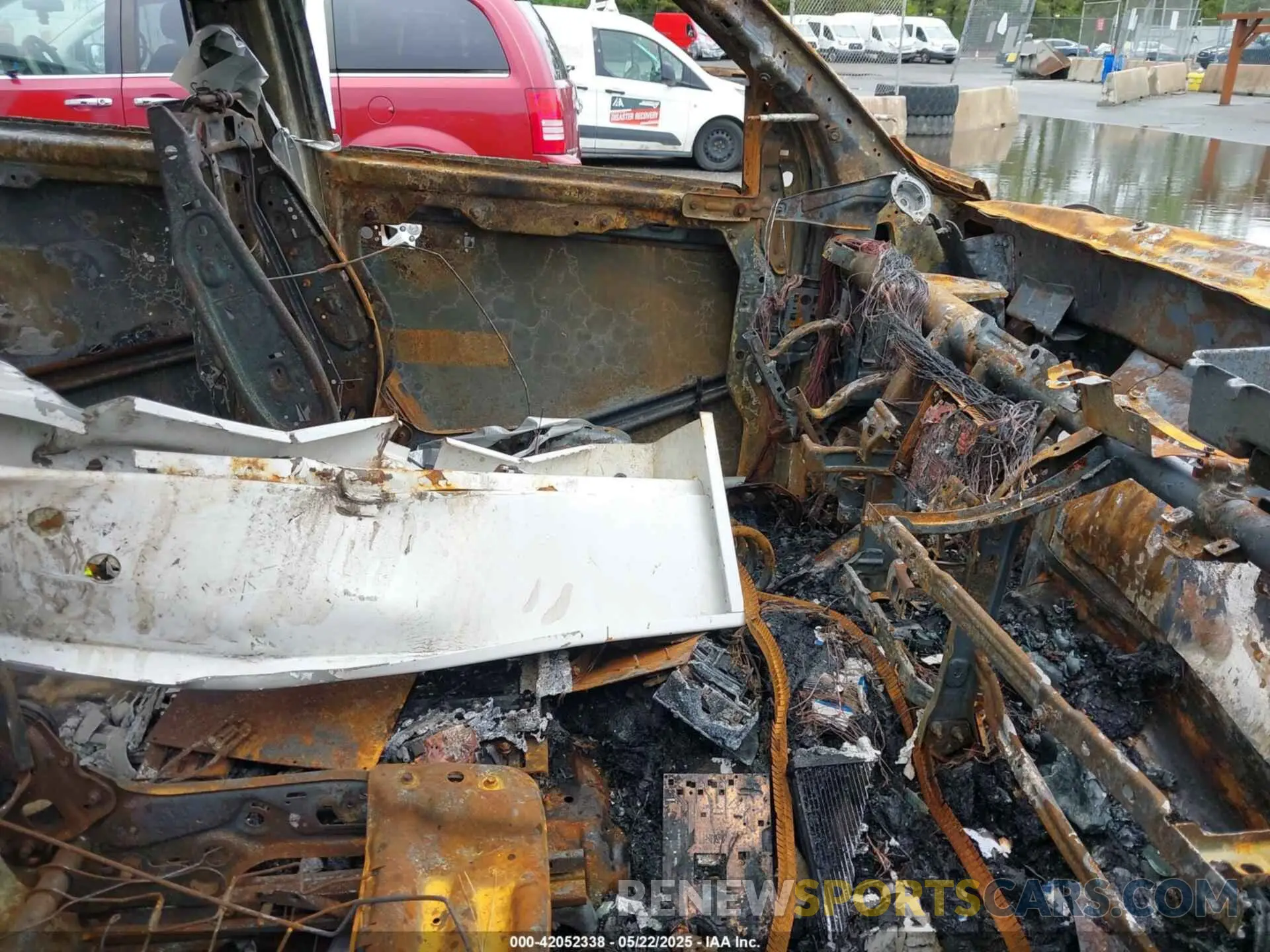 5 Photograph of a damaged car 3C6UR5HJ4NG232449 RAM 2500 2022