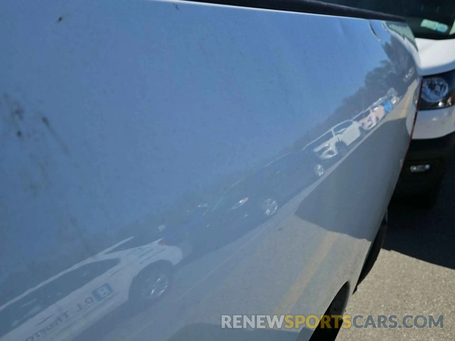 10 Photograph of a damaged car 3C6UR5HJ8NG321800 RAM 2500 2022