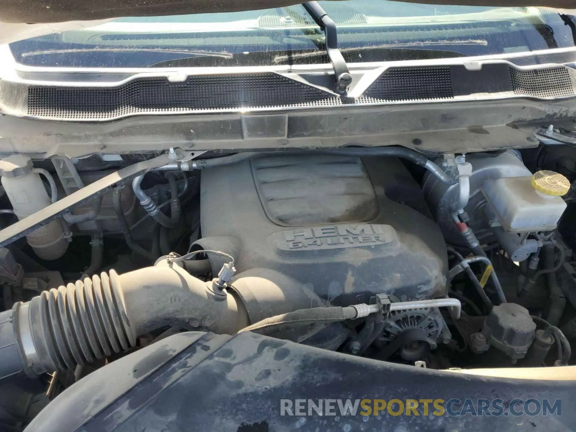 25 Photograph of a damaged car 3C6UR5HJ9NG350612 RAM 2500 2022