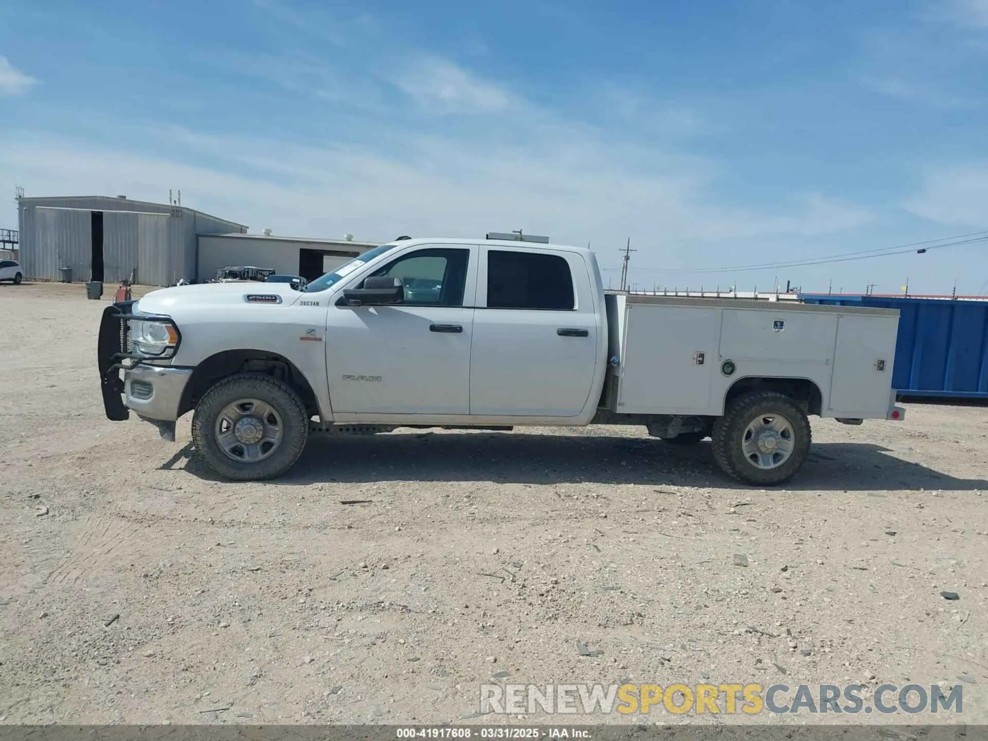 14 Photograph of a damaged car 3C6UR5HL1NG213746 RAM 2500 2022