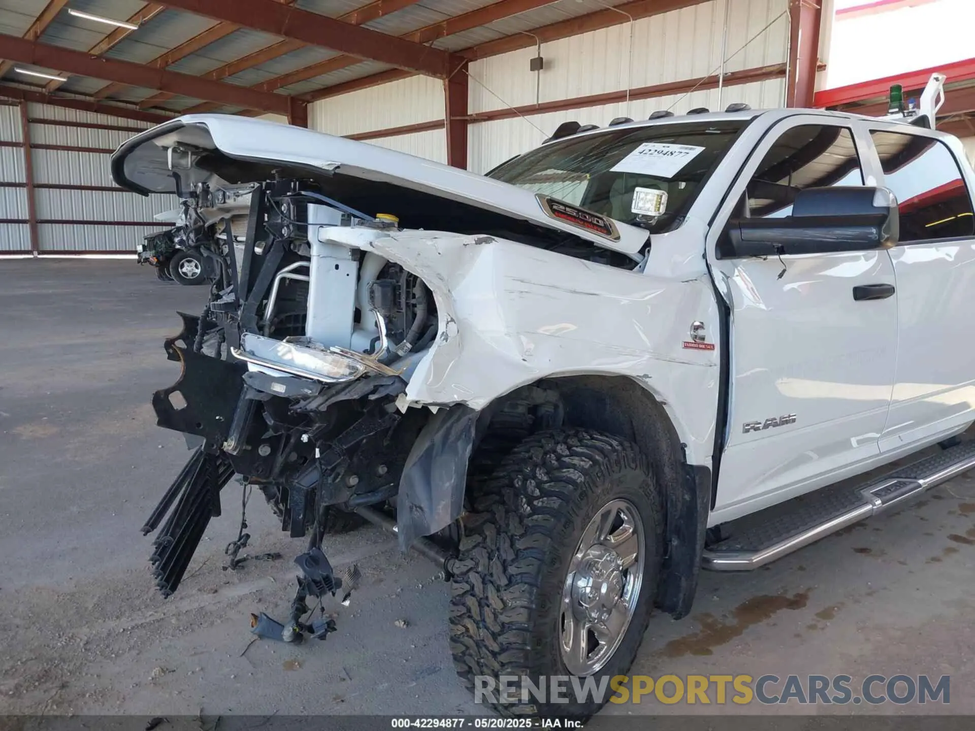 6 Photograph of a damaged car 3C6UR5HL6NG346244 RAM 2500 2022