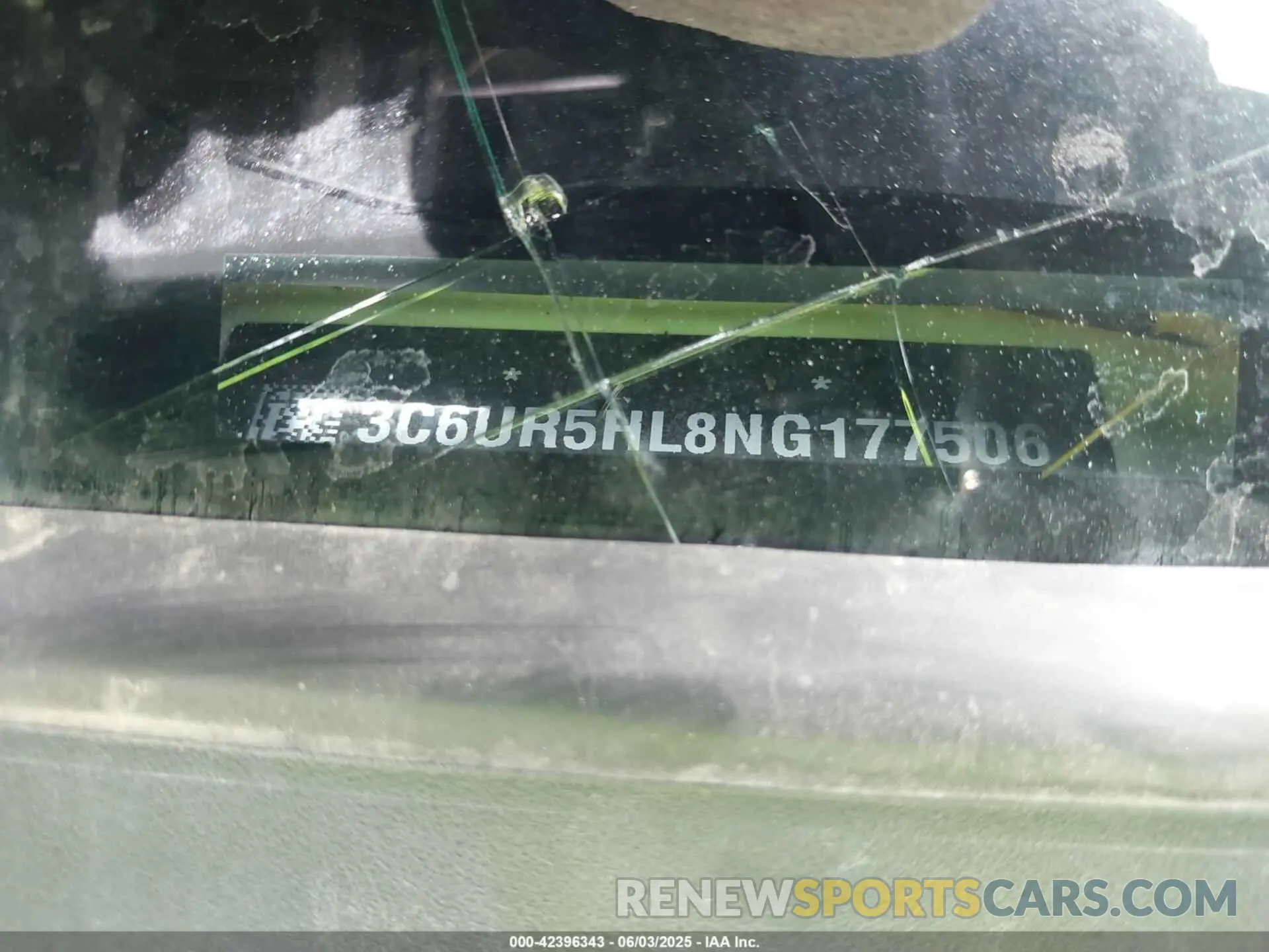 9 Photograph of a damaged car 3C6UR5HL8NG177506 RAM 2500 2022