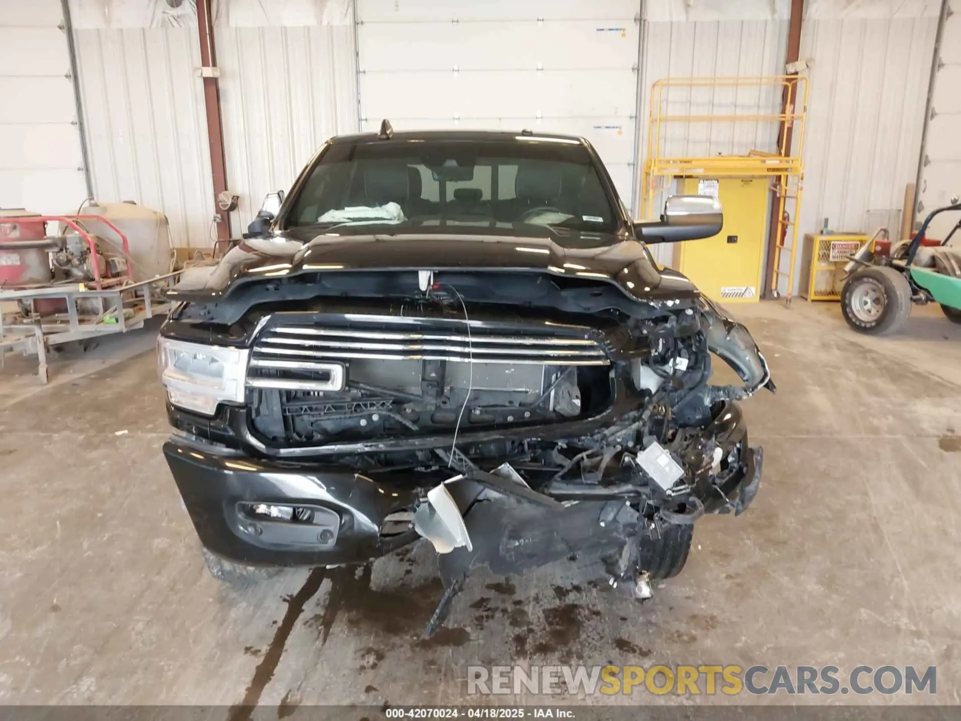 6 Photograph of a damaged car 3C6UR5KJXNG191933 RAM 2500 2022