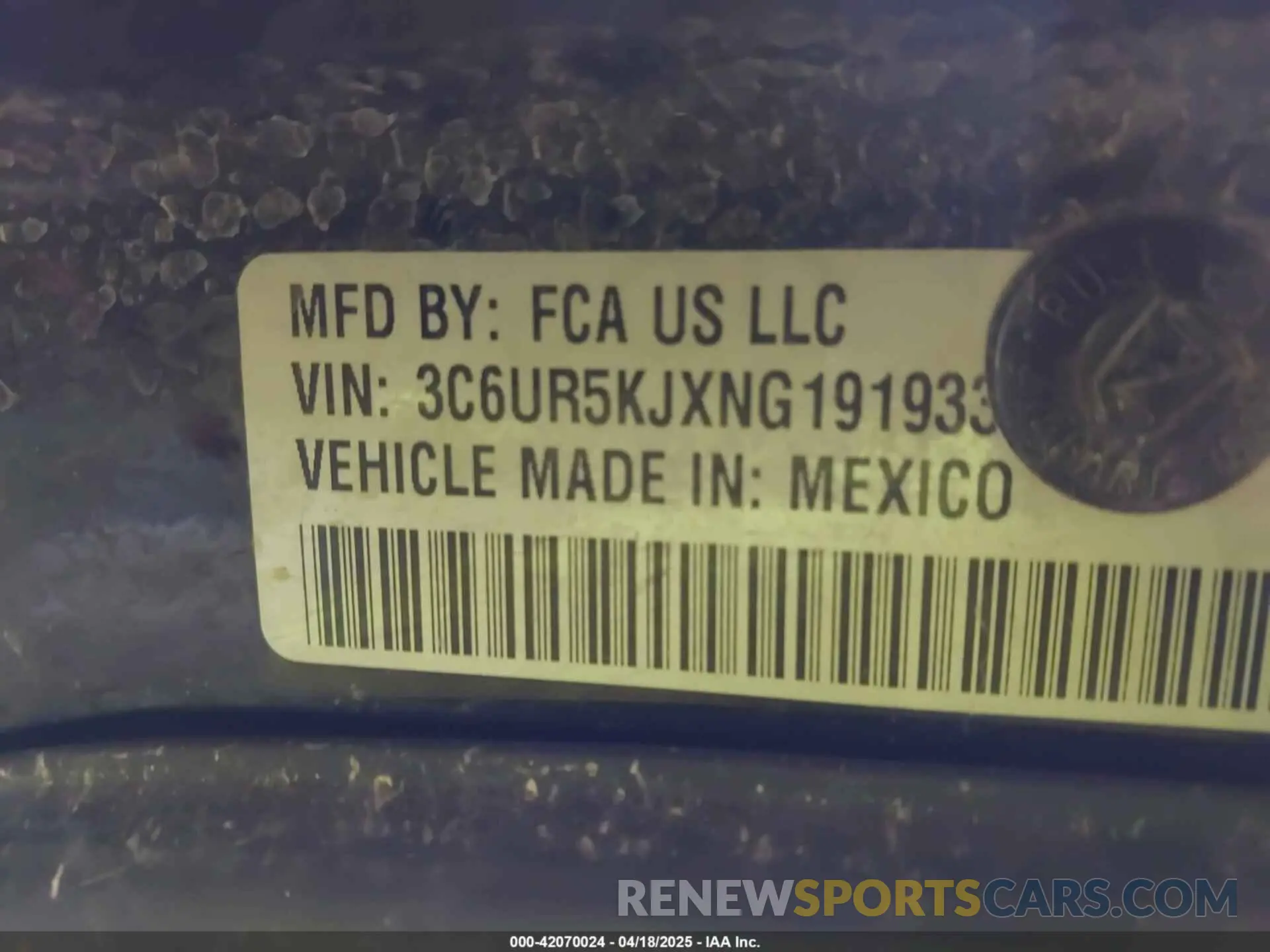 9 Photograph of a damaged car 3C6UR5KJXNG191933 RAM 2500 2022