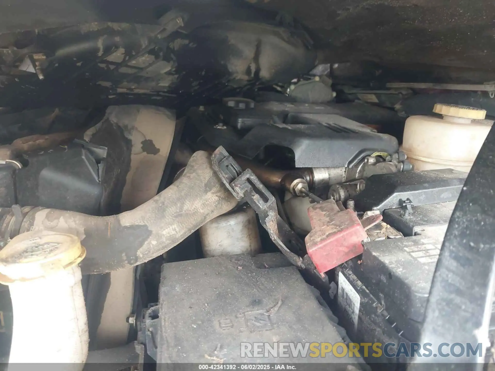 10 Photograph of a damaged car 3C6UR5KL1NG358794 RAM 2500 2022