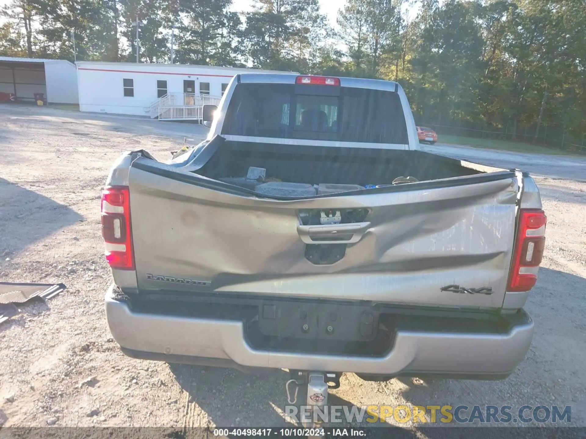 16 Photograph of a damaged car 3C6UR5NL3NG433751 RAM 2500 2022