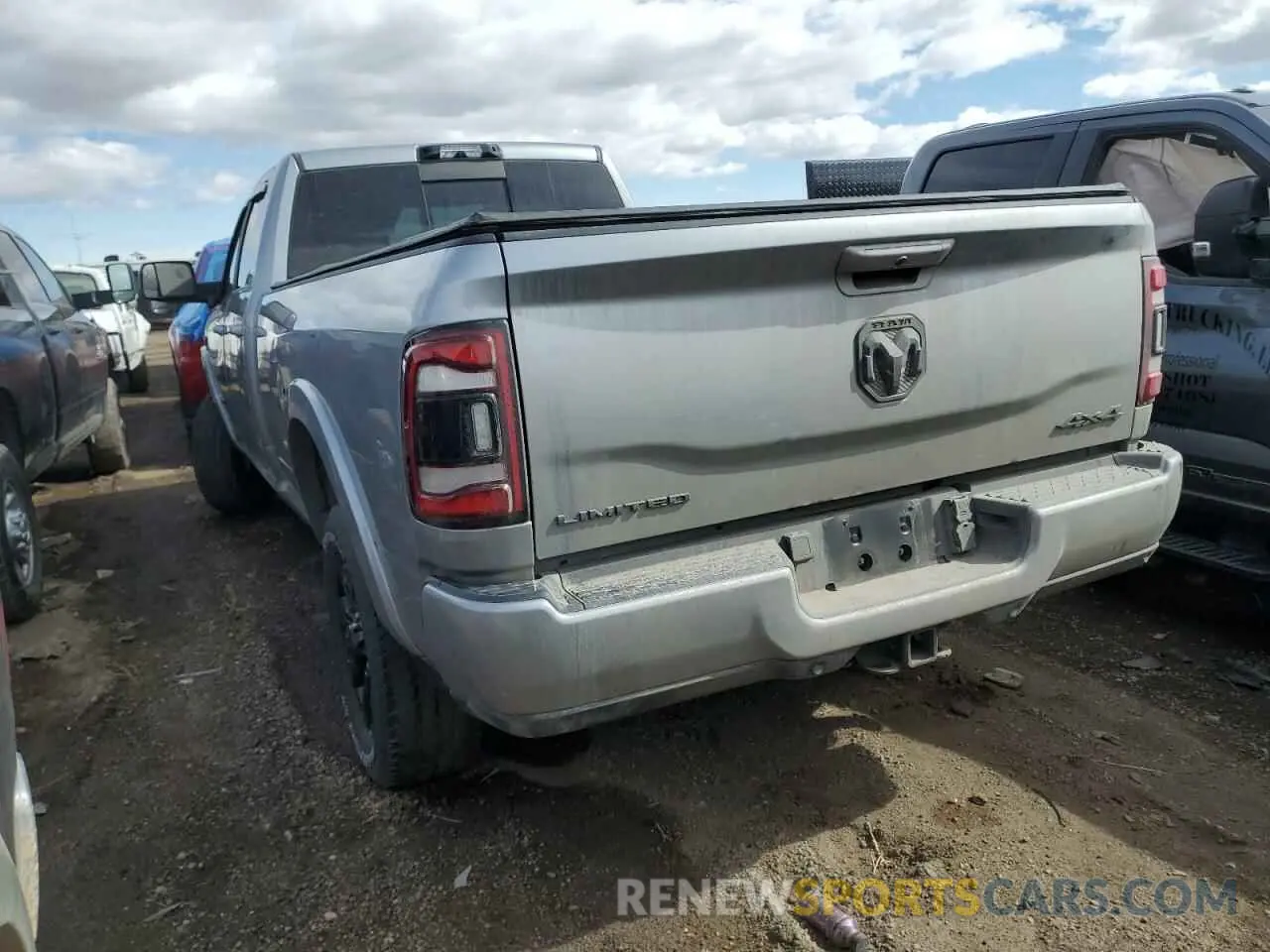 2 Photograph of a damaged car 3C6UR5RLXNG178834 RAM 2500 2022