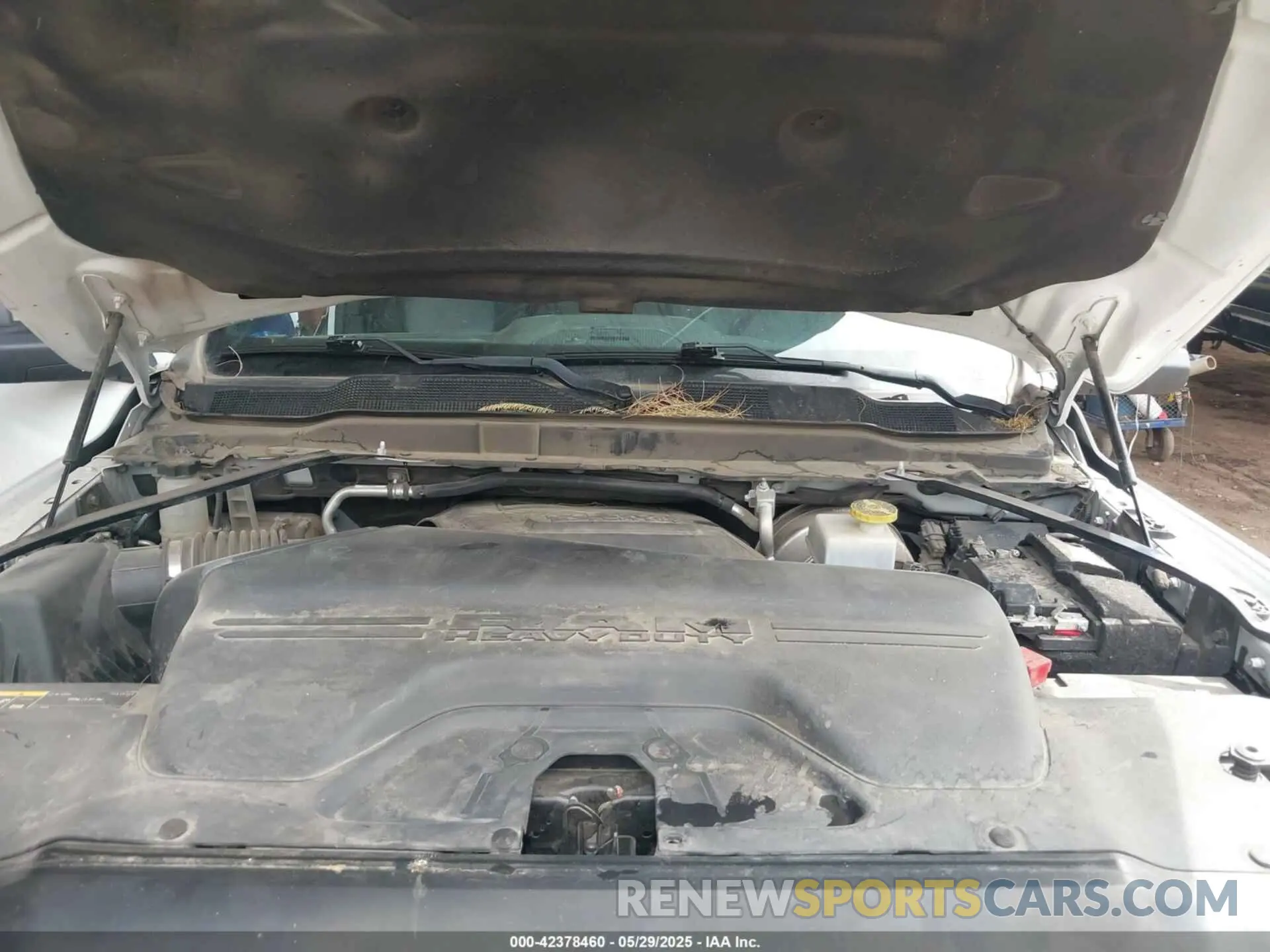 10 Photograph of a damaged car 3C7WR4HJXNG108118 RAM 2500 2022
