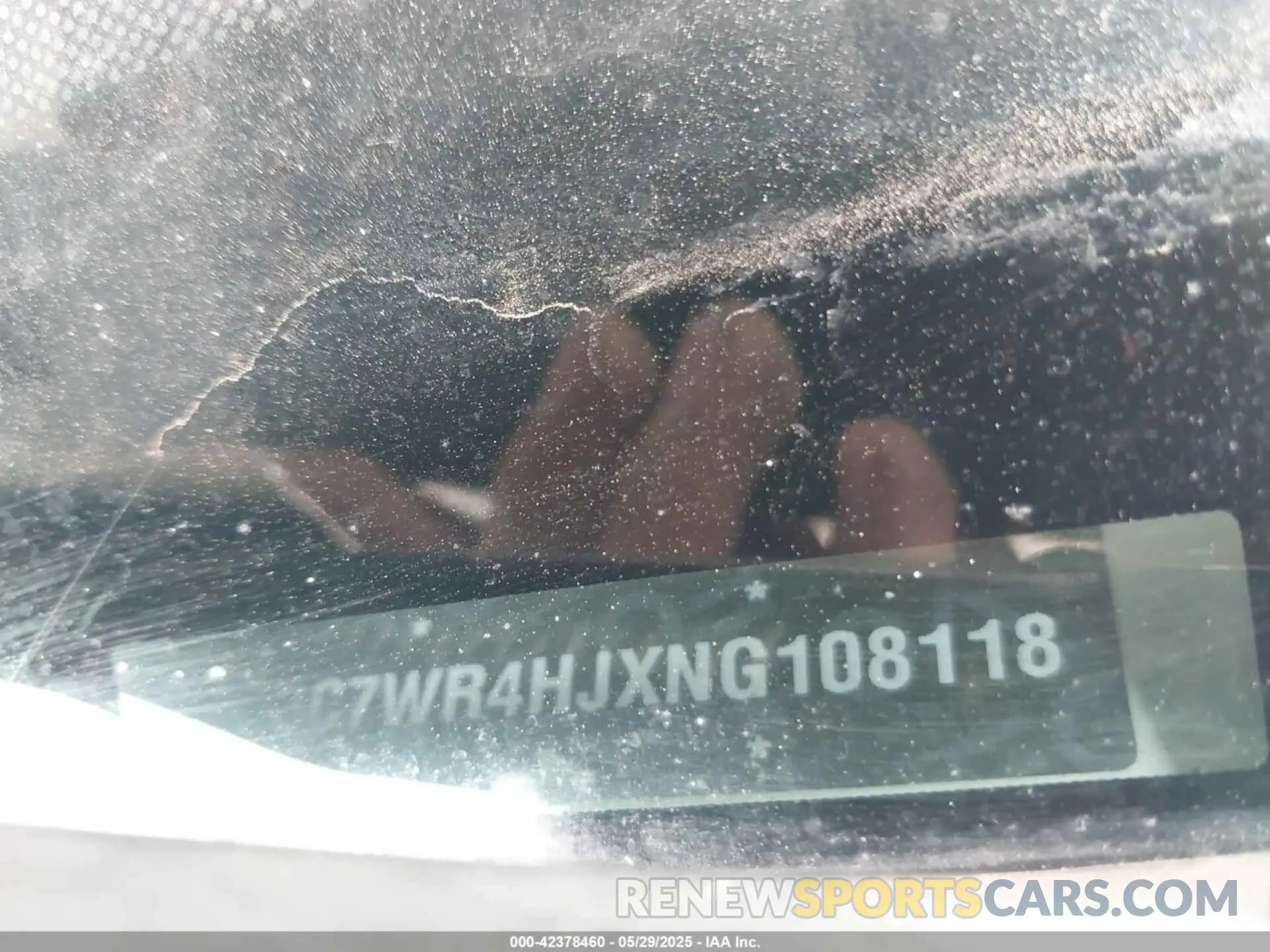 9 Photograph of a damaged car 3C7WR4HJXNG108118 RAM 2500 2022