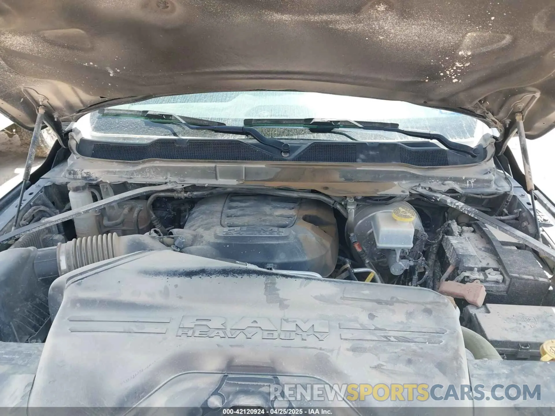 10 Photograph of a damaged car 3C6UR5CJ2PG532744 RAM 2500 2023