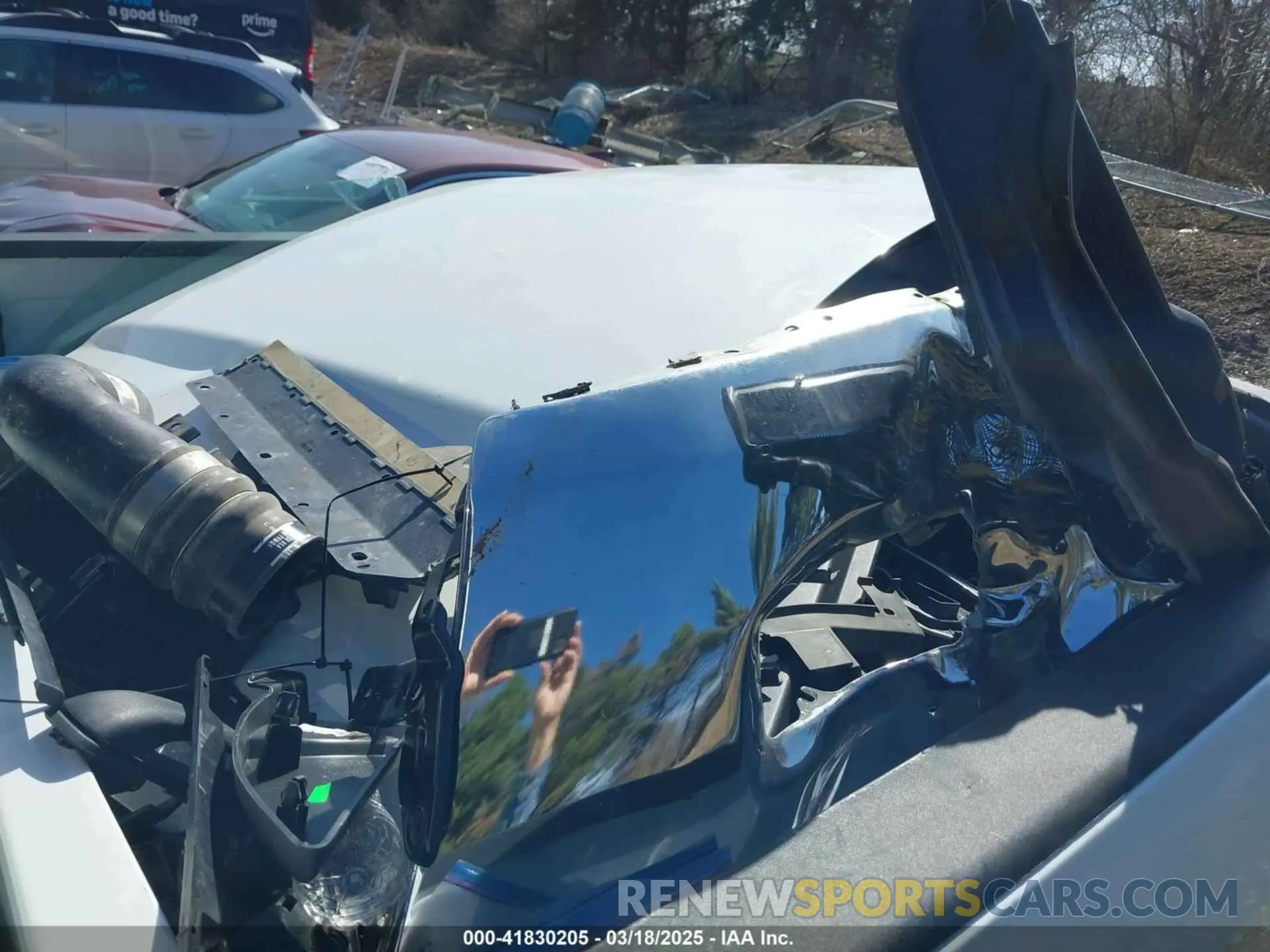 18 Photograph of a damaged car 3C6UR5DL0PG611149 RAM 2500 2023