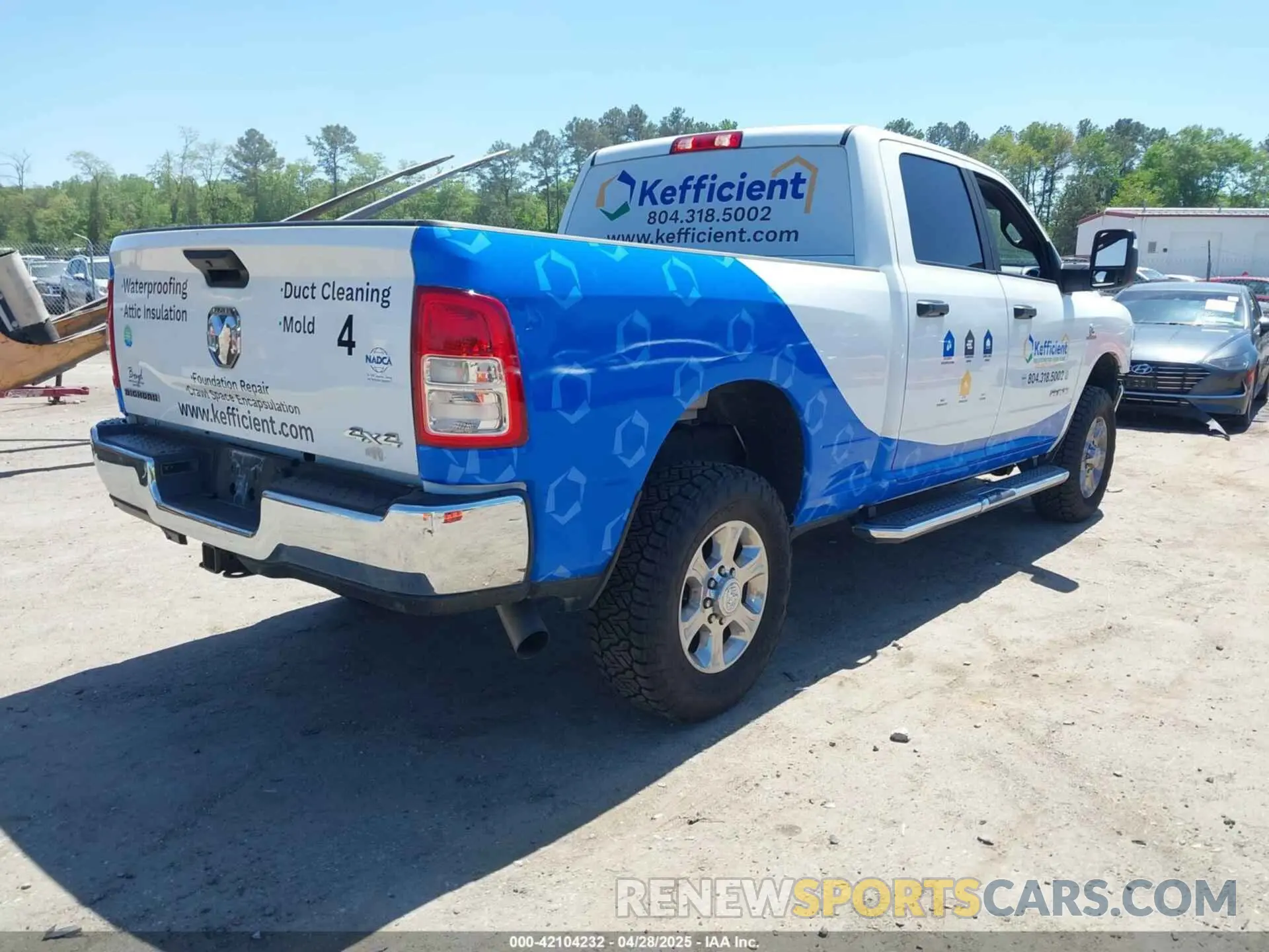 4 Photograph of a damaged car 3C6UR5DLXPG613278 RAM 2500 2023