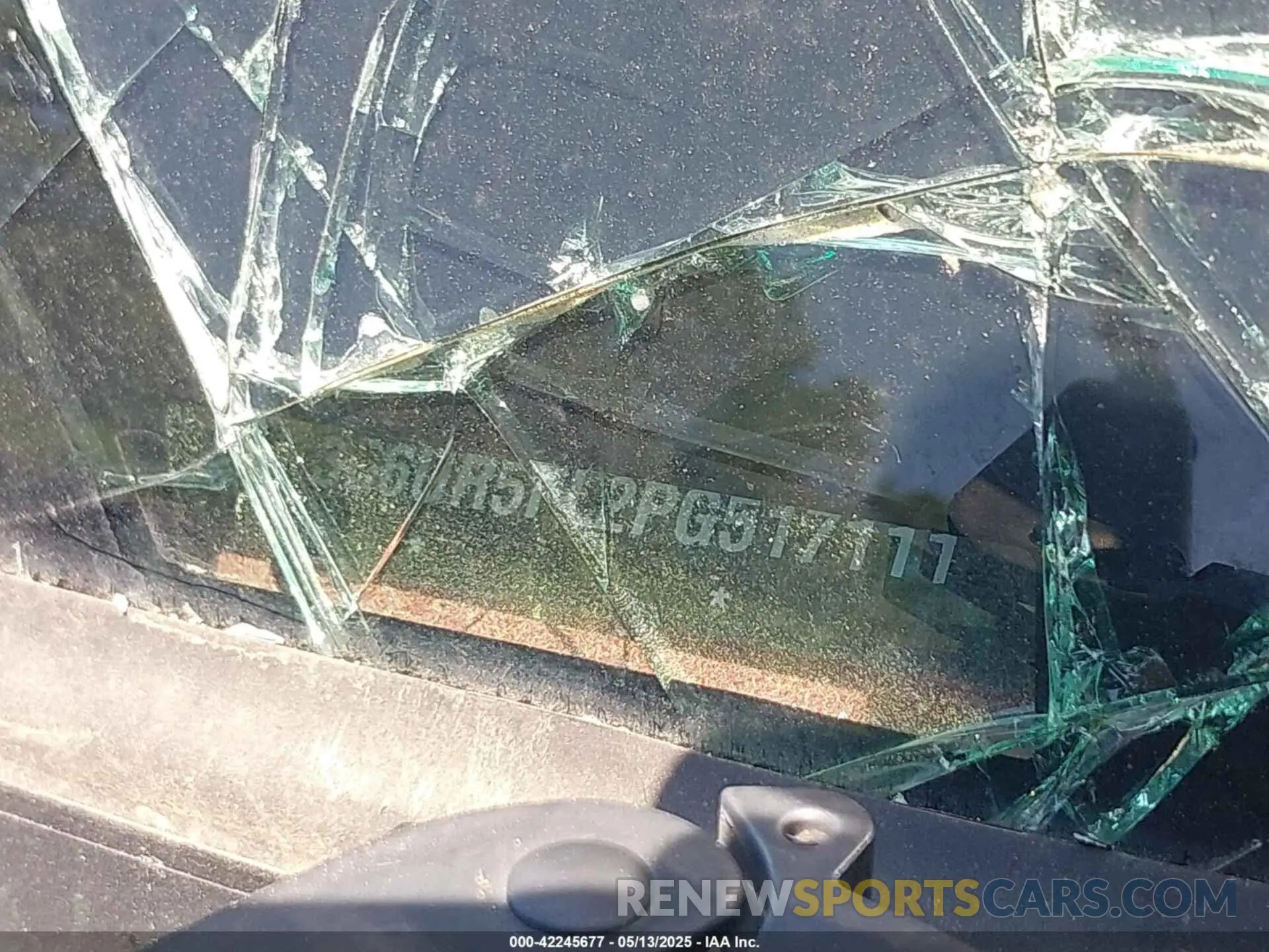 9 Photograph of a damaged car 3C6UR5FL2PG517111 RAM 2500 2023