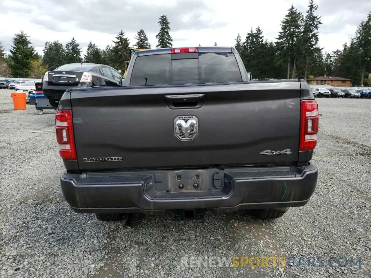 6 Photograph of a damaged car 3C6UR5FL7PG513233 RAM 2500 2023