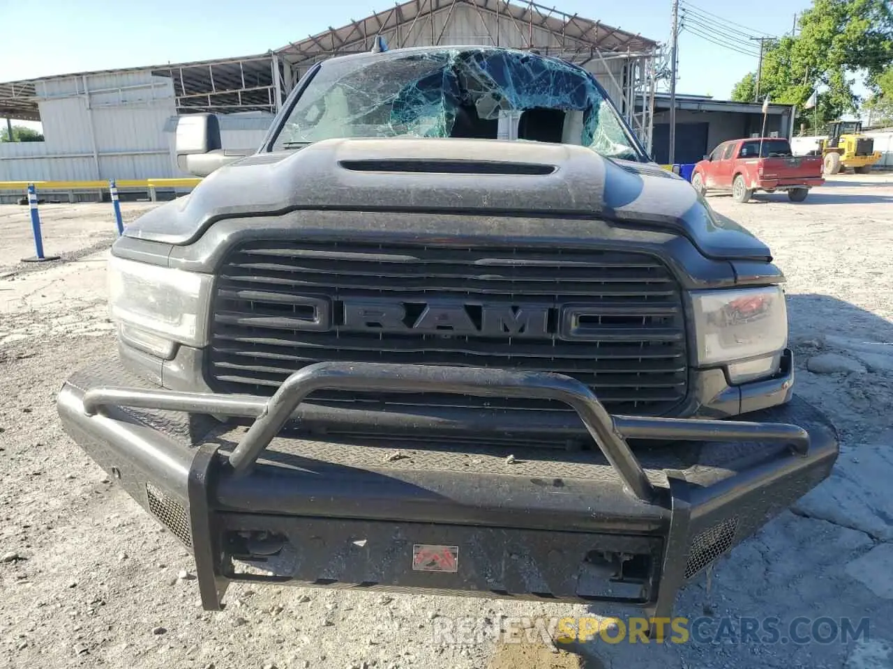 5 Photograph of a damaged car 3C6UR5FLXPG618137 RAM 2500 2023
