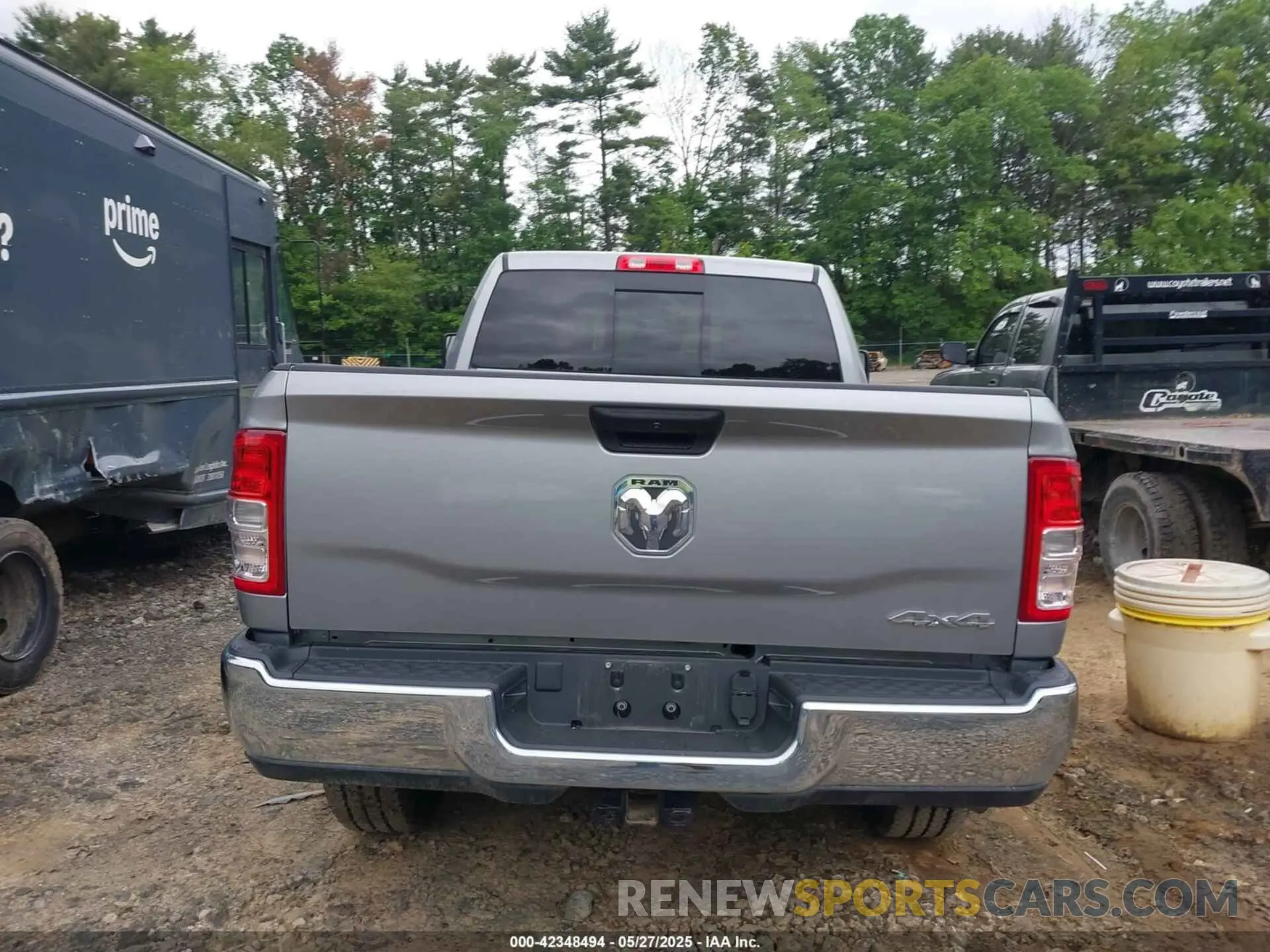 16 Photograph of a damaged car 3C6UR5CJ6RG252974 RAM 2500 2024