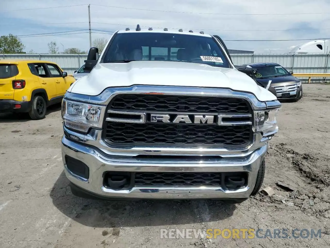 5 Photograph of a damaged car 3C6UR5CJXRG315185 RAM 2500 2024